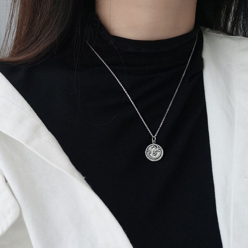 Retro design star and moon round coin necklace 925 sterling silver personality female clavicle sweater chain ins Korean jewelry