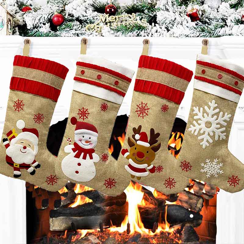 2020 New Hot Sale Christmas Ornaments Linen Embroidered Christmas Stocking Gift Bag Christmas Decoration Pendant